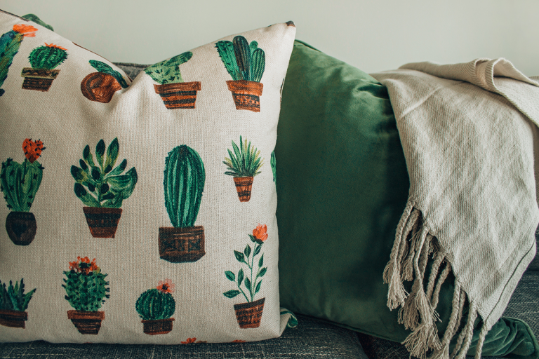 https://shahnazinteriors.com/wp-content/uploads/2019/02/designecologist-742724-unsplash2-768x512.png