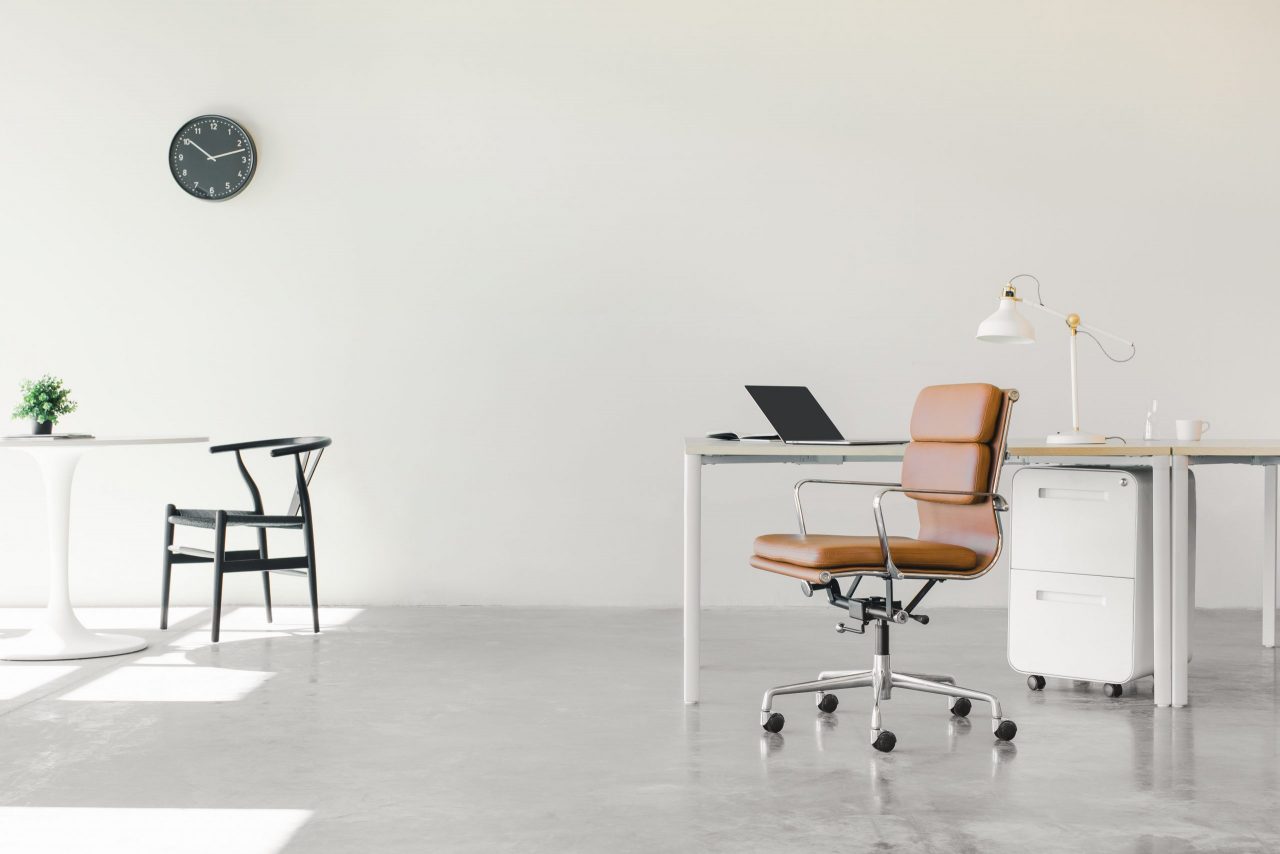 https://shahnazinteriors.com/wp-content/uploads/2022/03/Post-Covid-19-Trends-for-Office-Design-scaled-2-1280x854.jpg
